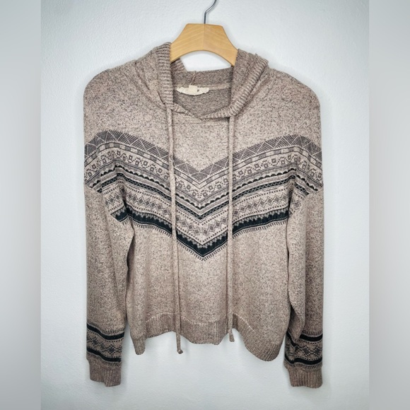 No Frills Los Angeles Long Sleeves Soft Hoodie Sweater W/ Draw Strings & Print - Picture 1 of 6